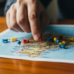 Estrategia Laboral en Ecuador: Cómo Maximizar Oportunidades en los Dinámicos Polos de Empleo